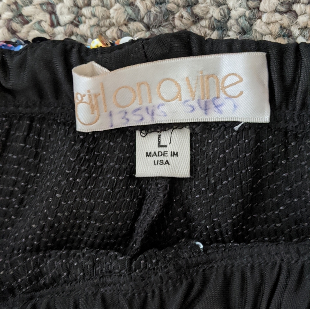 Girl on a Vine bells EUC size L - Picture 2 of 6